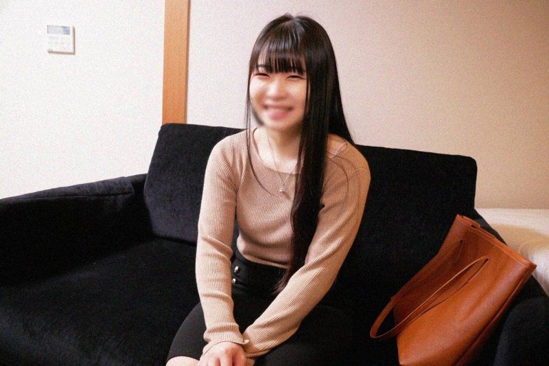 到5/4为止1090pt!! 【裏】※最后了。将大肉棒塞进迷你「146cm」纯朴素人女儿，小穴激烈湿透。痉挛/强行注入大量精液！！